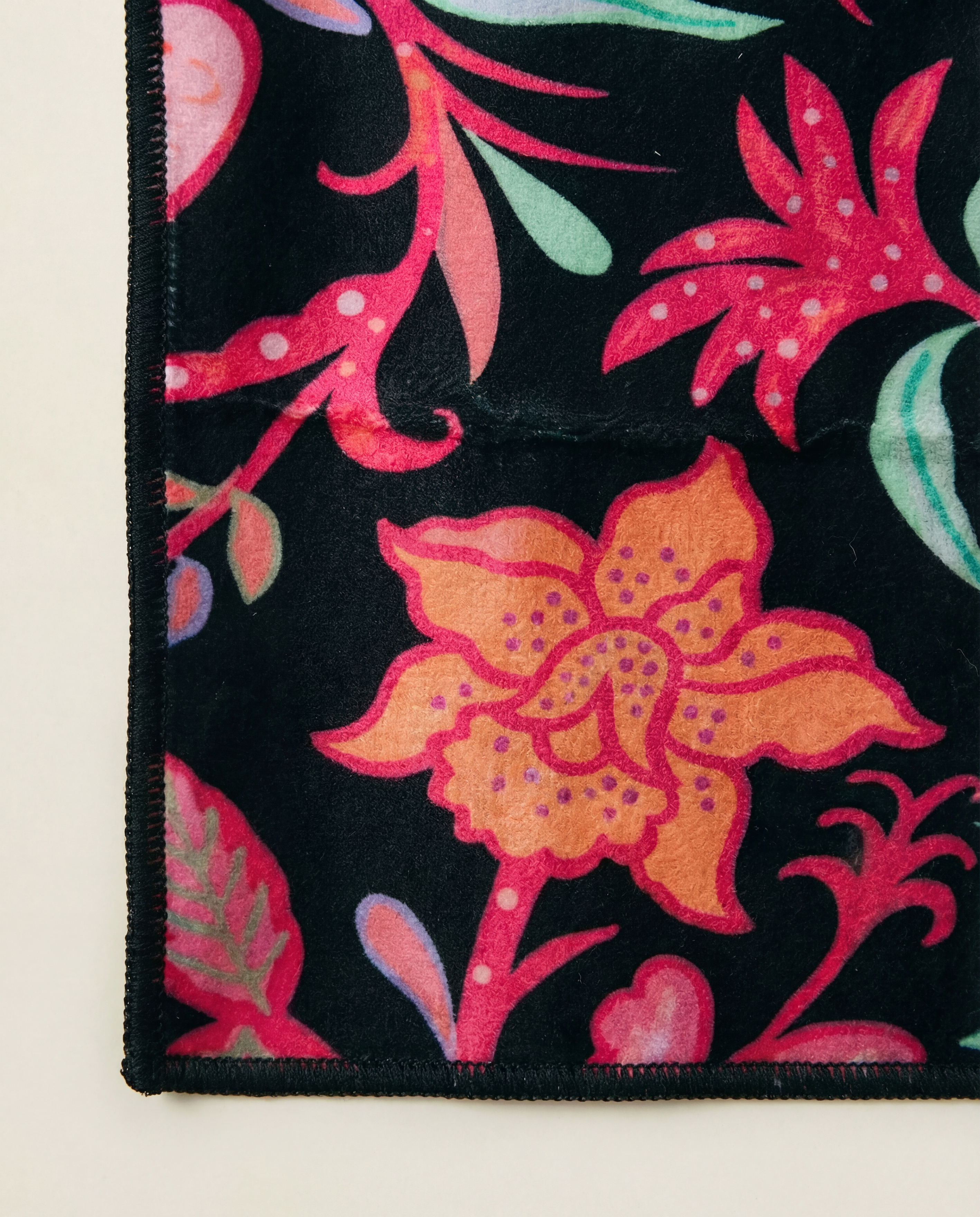BOA Batik Face Towel